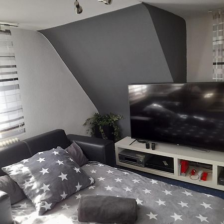 Ferienwohnung Mit Kleinem Garten Sonnenbühl Buitenkant foto