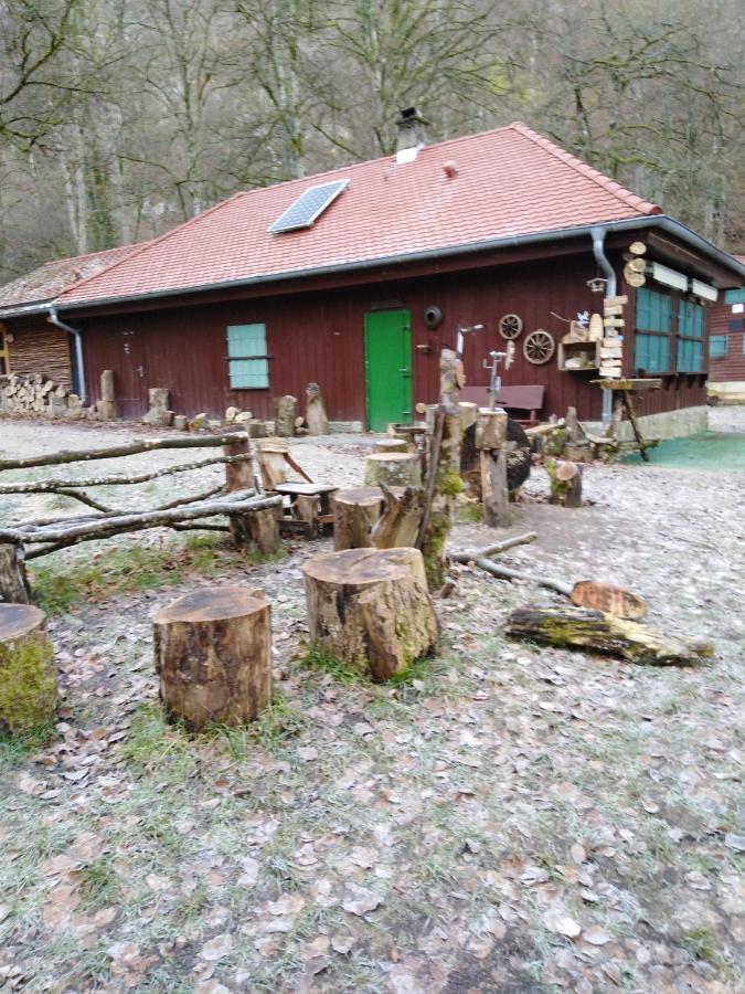 Ferienwohnung Mit Kleinem Garten Sonnenbühl Buitenkant foto