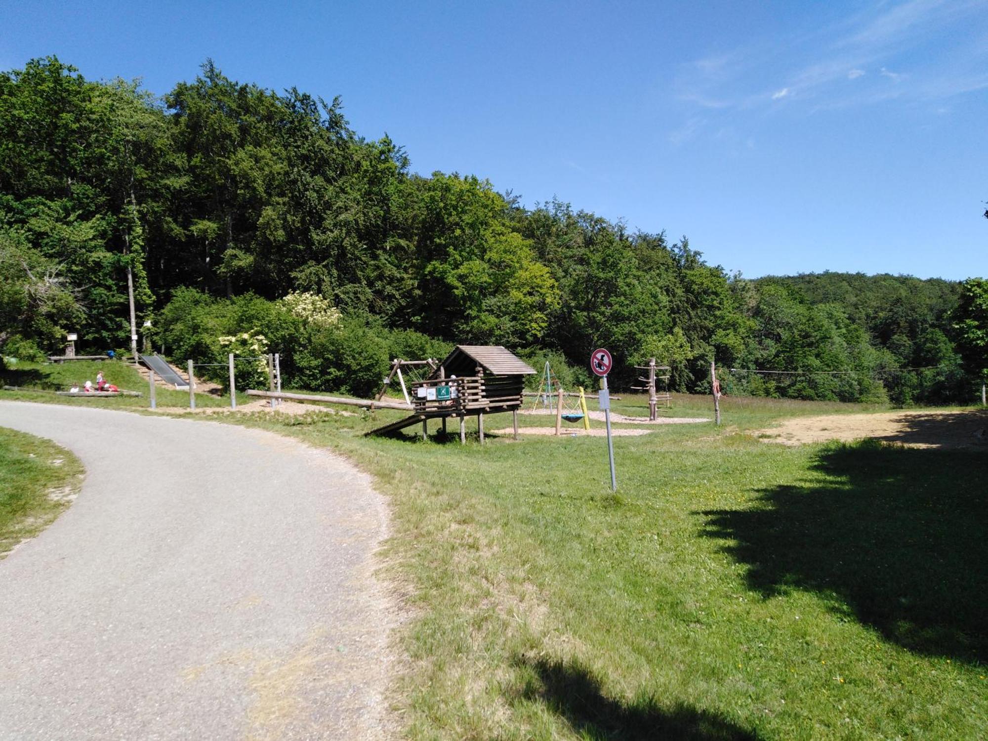Ferienwohnung Mit Kleinem Garten Sonnenbühl Buitenkant foto