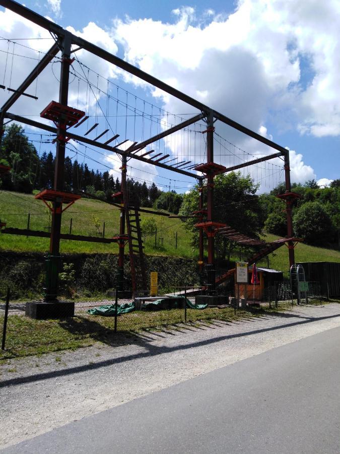 Ferienwohnung Mit Kleinem Garten Sonnenbühl Buitenkant foto