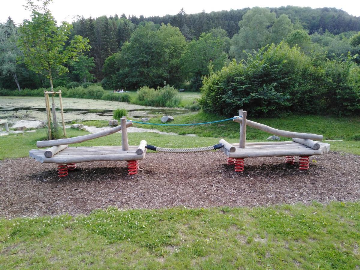 Ferienwohnung Mit Kleinem Garten Sonnenbühl Buitenkant foto