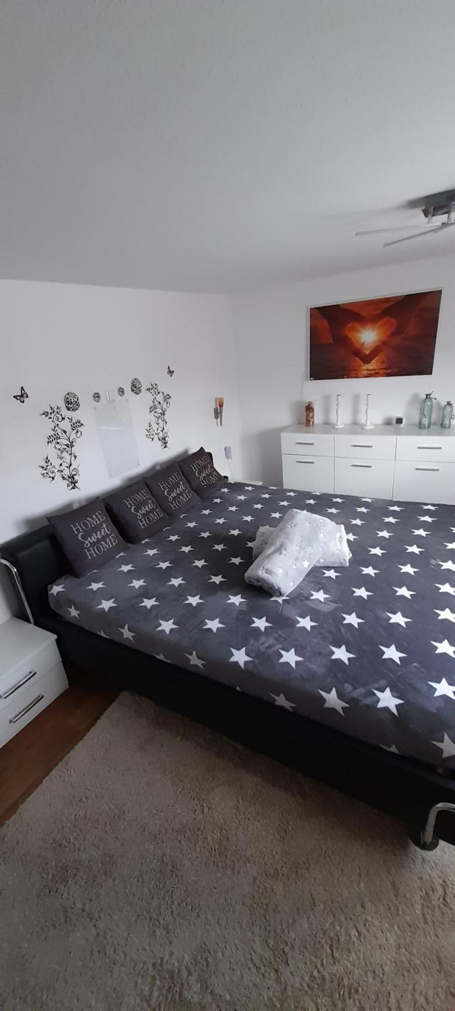 Ferienwohnung Mit Kleinem Garten Sonnenbühl Buitenkant foto
